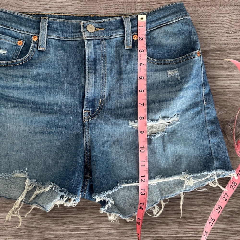 Levi's High Rise Jean Shorts - Picture 5 of 8